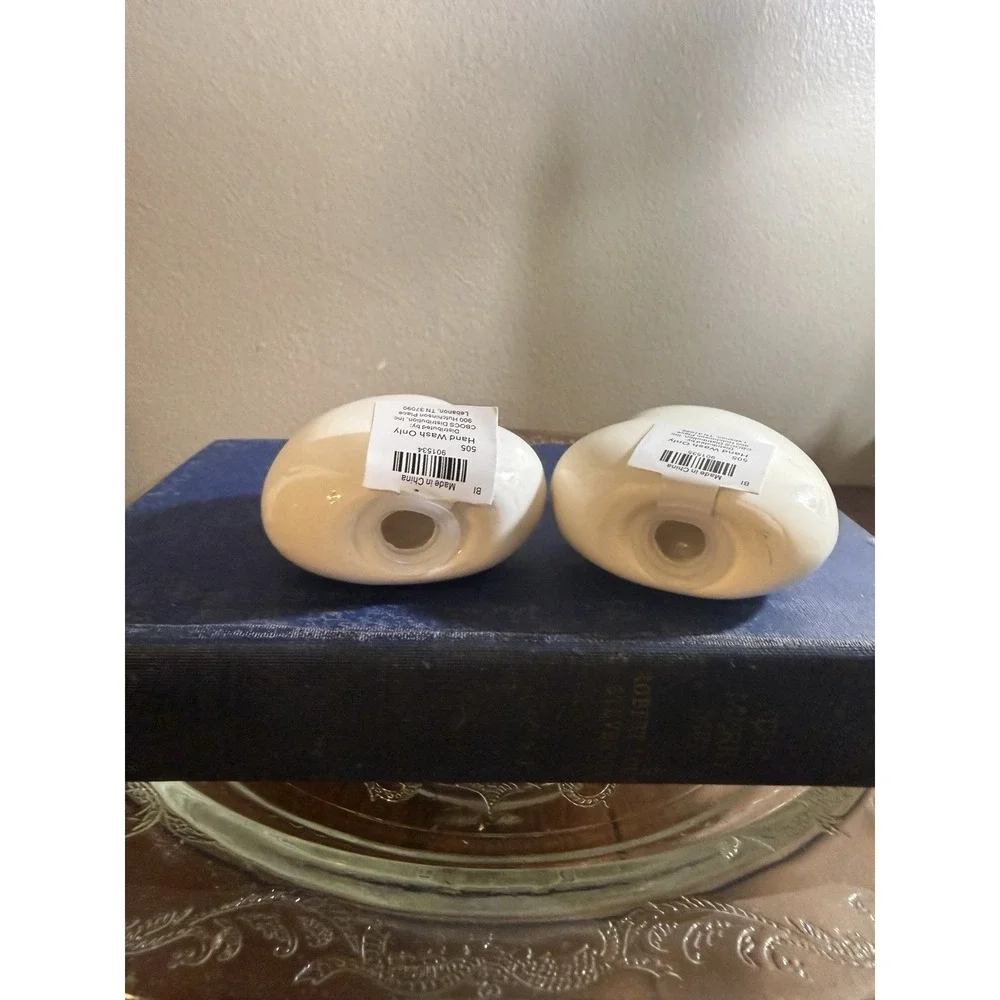 CRACKER BARREL HEART SALT & PEPPER SHAKERS, ALWAYS & FOREVER, YOU & ME MINI*